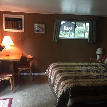 Amber Lantern Motel Lake George Dış mekan fotoğraf